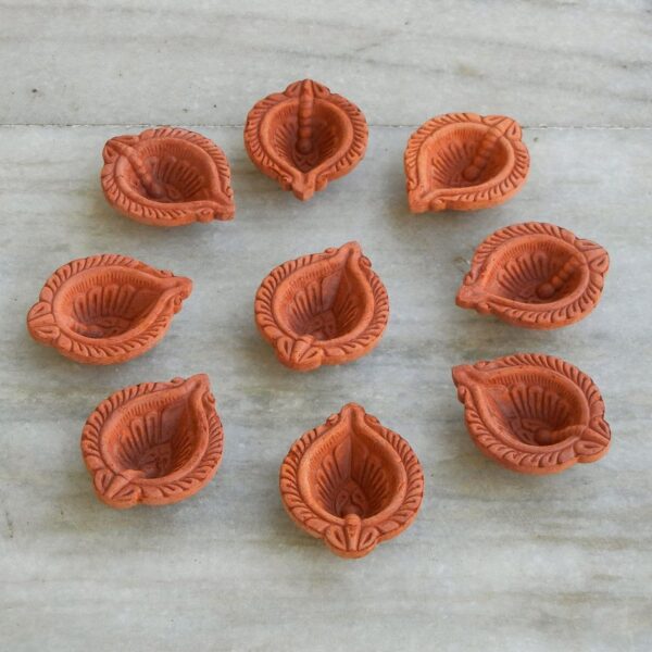 Clay diyas